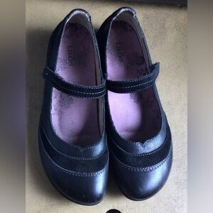 Taos Women’s Black Leather and Suede Mary Jane’s
